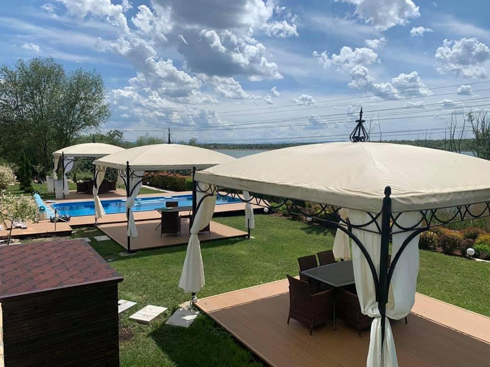 Acktion Deluxe Hotel Sumen Kültér fotó
