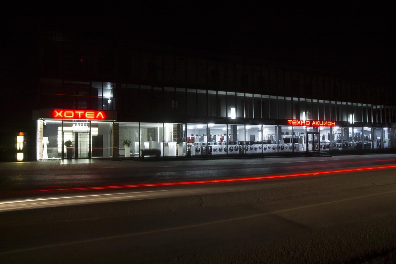 Acktion Deluxe Hotel Sumen Kültér fotó